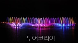 목포시, 춤추는 바다분수 새 단장···케데헌 OST로 공연 재개