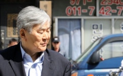 회삿돈으로 자택경비 한진그룹 조양호 회장 경찰 출석