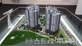 [분양 화보] 코로나19로 고요했던 더샵 광교산 퍼스트파크 견본주택