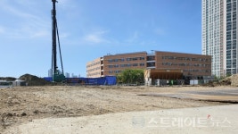 [분양 화보] 더샵 송도센터니얼 주변 학교들과 두 지하철역
