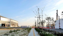 [분양 화보] 굳게 문 닫힌 힐스테이트 레이크 송도 3차 견본주택