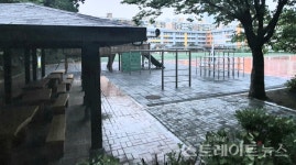 [분양 현장] 디에이치 퍼스티어 아이파크, 즐비한 놀터와 쉼터 어린이 천국