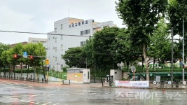 [분양 현장] 디에이치 퍼스티어 아이파크, 즐비한 놀터와 쉼터 어린이 천국