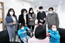 화성시의회 교육복지위원회, 화성시외국인복지센터 등 현장방문