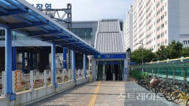 [르포] 기장역 엘크루 더퍼스트, 전용 84㎡형 5억…강추 단지 아냐