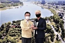 여주시 체육분야 홍보대사 허인회 프로 위촉