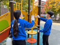 bhc치킨, 해바라기 봉사단 개미마을 방역 봉사