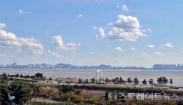 [분양 현장]영종국제도시 제일풍경채·호반써밋,  오션뷰 프리미엄 극과 극
