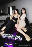 [포토] 퍼니지 포토데이 비욘-민아, 보닛 위 매혹적인 포즈