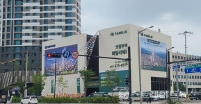 의정부역 파밀리에 2차 주유소 맞닿은 나홀로...역대 최고가로 무더기 미달 자초