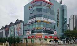 [분양 현장] 장점·단점 공존하는 후분양 아파트 김해 삼계 동일스위트