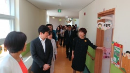 충남교육청 유아교육 담당 장학사들 거산초와 배방유치원 견학