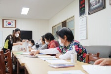 시끌한게 사람 사는 분위기 나잖유