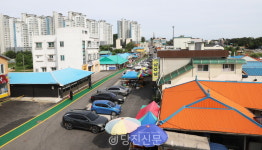 신평시장, 로컬 콘텐츠 담은 쇠내골 커뮤니티로 탈바꿈