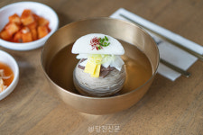 이열치열? 여름엔 시원한 냉면이 최고!