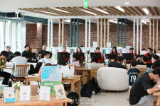 초여름날 꿀 같은 음악..한울우쿨렐레앙상블의 작은음악회