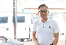 구수한 된장 육수와 생강 한 가득..여름 보양식 흑염소