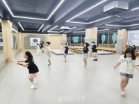 다이어트, 성장에 제격..흥겨운 노래에 맞춰 줄넘기!