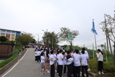 서일중·고등학교, 전교생이 함께하는 반기 게양