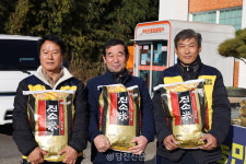 고대면농민회, 사랑의 쌀 10kg 100포 전달