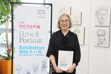 연필 한 자루로 예술을 만들다