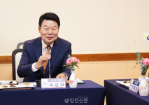 인천항은 포화, 평택항은 한계..당진이 대안