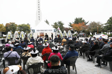 故박정희 대통령 서거 46주기 추모제 열려