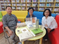 목포 목원동 반딧불작은도서관, 극작가 김우진 도서 기증받아