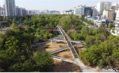 인천시, 인천시청역 인근 월운교, 인천YMCA 사거리 인근 가온교로 명명