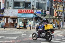 기지개 켜는 이륜차 보험 시장...대형 손보사들 잇따른 참전