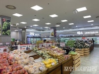 [르포] 외국인도 편하게 쇼핑...롯데마트 제타플렉스 서울역점 가보니