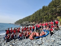 롯데호텔앤리조트, 부산 몽돌 해변 정화 활동 진행