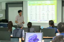 한우농가 생산비 절감 위한 TMR 제조 기술 교육 열기 후끈