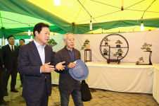 경남도지사, 제24회 마산가고파국화축제 방문