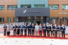 강남구의회, 강남종합사회복지관 리모델링 개소식 참석