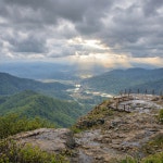 [10일(금) 지리산(노고단) 날씨] 오전까지 비 내린 뒤 기온 뚝, 밤사이 체감온도 -3℃ 강추위 엄습