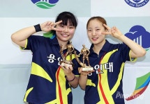[포토] 37회 대학탁구연맹전 여자단복식 시상식, 김정원 2관왕