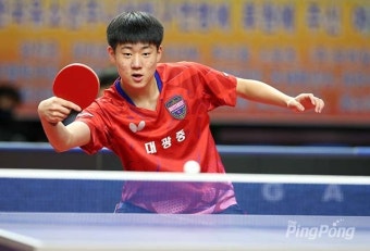 [포토] 오준성, 2021 XIOM컵 유소년주니어오픈탁구 왕중왕전 남자U14~U16부 우승