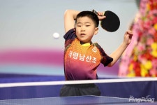 [포토] 이준호, 회장기 초등탁구 남자 1-2학년부 단식 우승