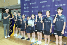[포토] 영천포은초, 제40회 대통령기 전국탁구대회 여초부 전 종목 석권