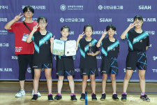 [포토] 영천포은초, 제40회 대통령기 전국탁구대회 여초부 전 종목 석권