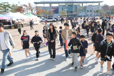 신유빈과 함께하는 전국 유소년탁구축제 당진서 개막