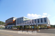 굴수하식수산업협동조합 - 굴 간편식으로 젊은 소비층 입맛 공략