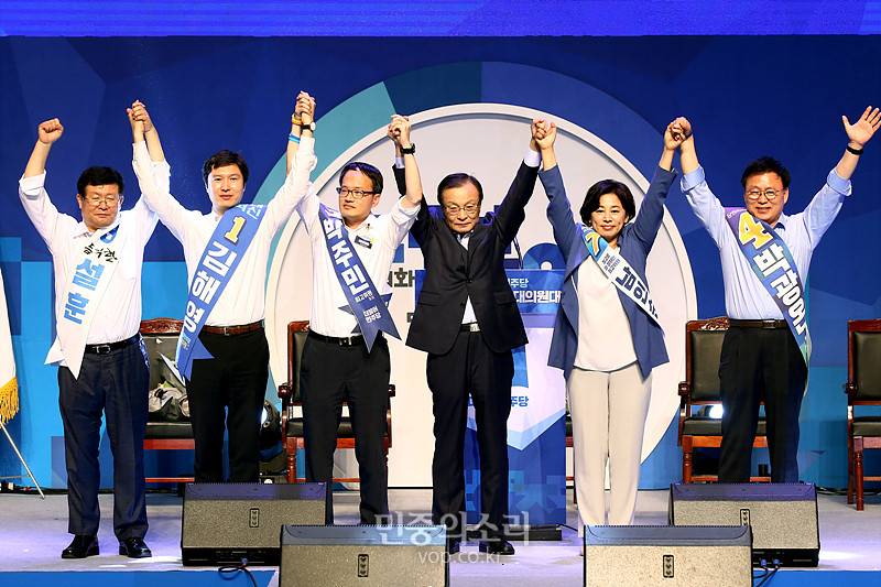 민주당 차기 당대표 후보 3인 선출…정청래 1위, 김민석 2위, 송영길 3위