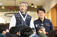 파인텍 411일째 고공농성 노사간 만나 입장 차 확인 29일 다시[포토]