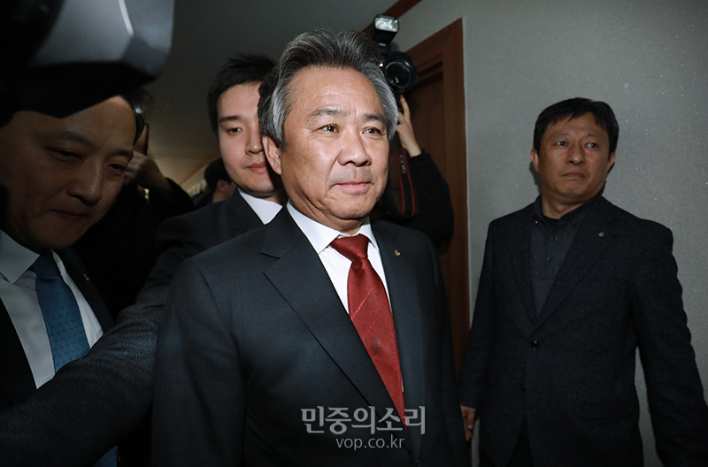 이기흥 대한체육회장, 조기 사퇴에 고별 편지…체육계에 전하는 뜻