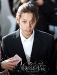 경찰, ‘성관계 불법촬영·유포’ 정준영 등 자택 압수수색