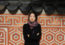 [여성 그리고 연극 ①]김나연 극작가 “여성에게 가해지는 ‘미지의 폭력’ 표현하고 싶었다”