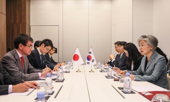 ‘화이트리스트 제외’ 결정 예고된 날 직전 한일 외교장관 회담 개최