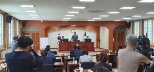 김제시의회, 동료와 ‘부적절한 관계’ 의혹 시의원 제명